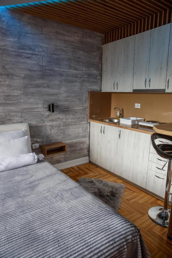 סובוטיקה Apartman Studio Milica I מראה חיצוני תמונה